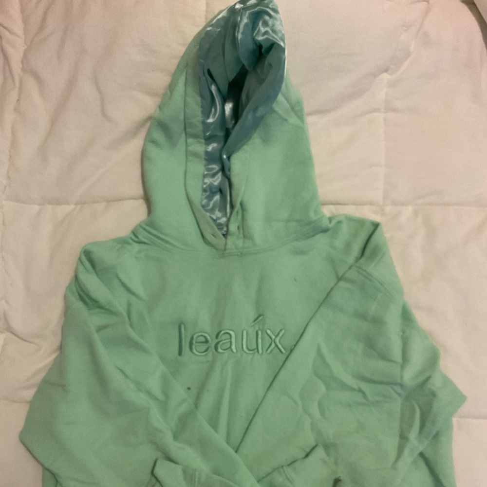 Leaux Hoodie